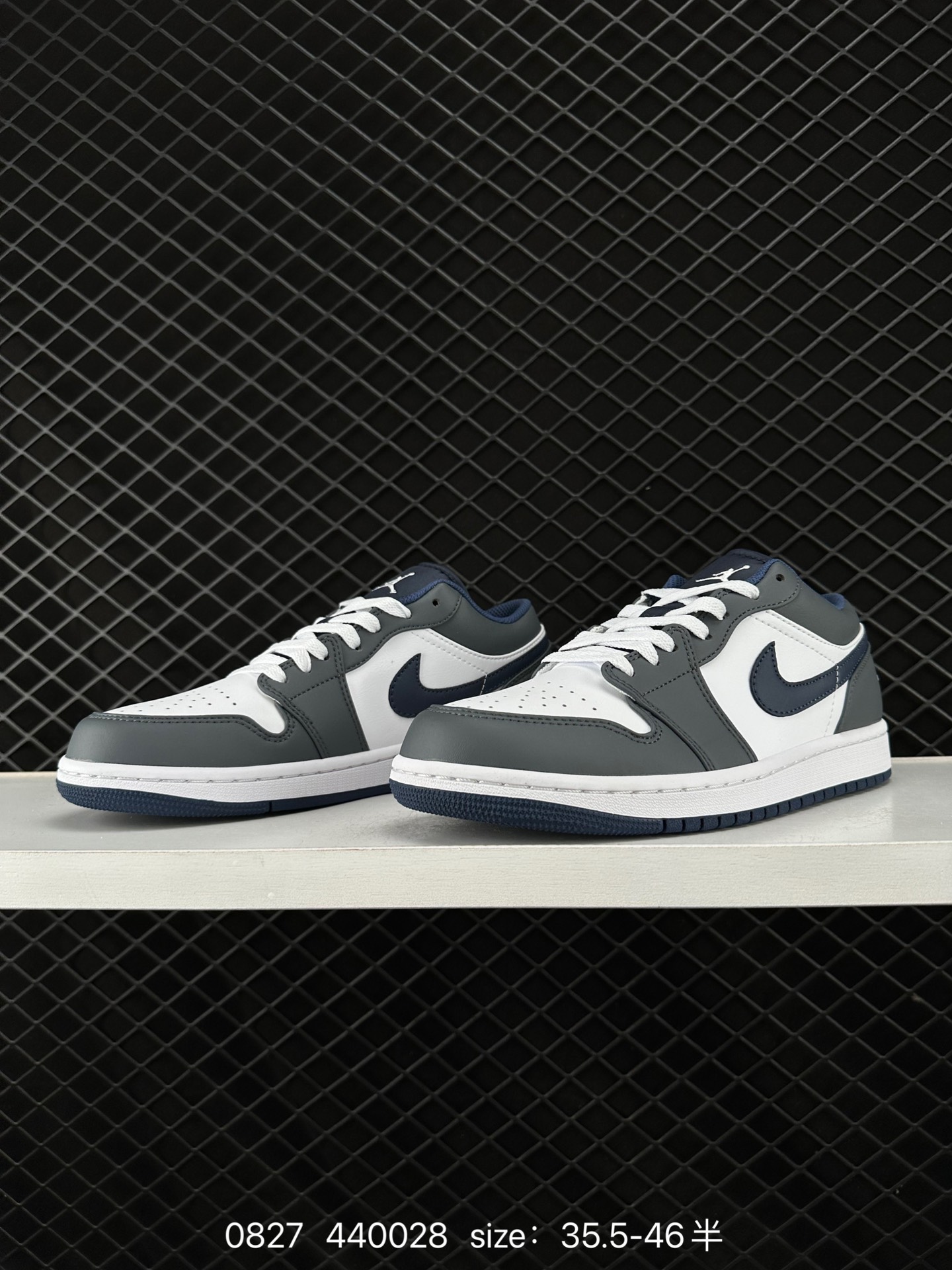 Air Jordan 1 Low AJ1